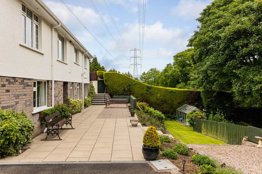 88 Ballycoan Road