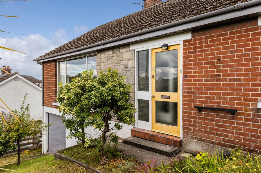 8 Thorndale Road South