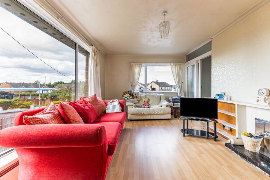 8 Thorndale Road South