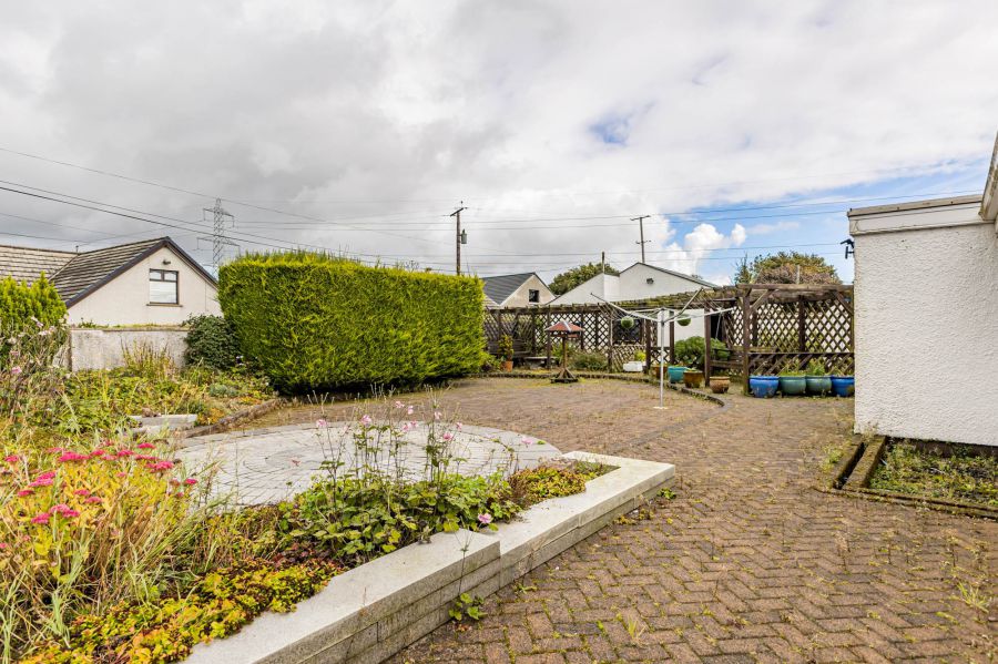 6 Whinney Hill