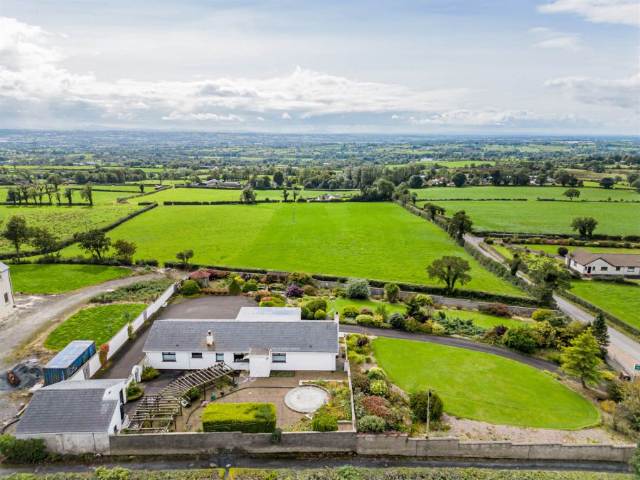 6 Whinney Hill