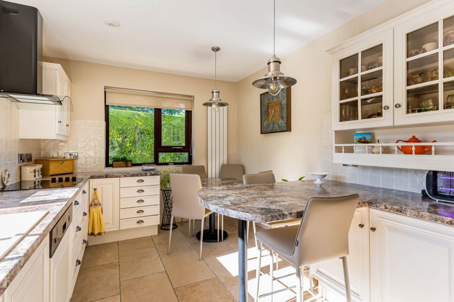 18 Whinney Hill
