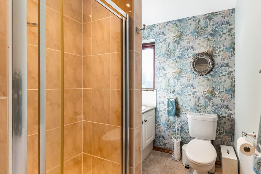 18 Whinney Hill