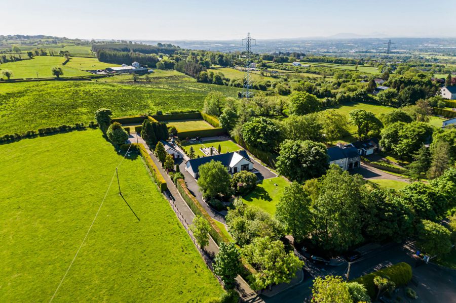 18 Whinney Hill