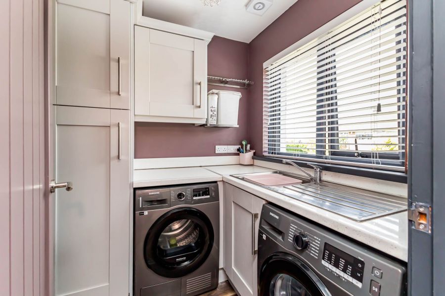 12 Eglantine Park