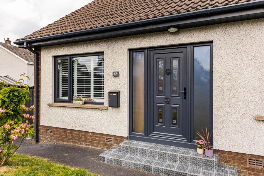12 Eglantine Park