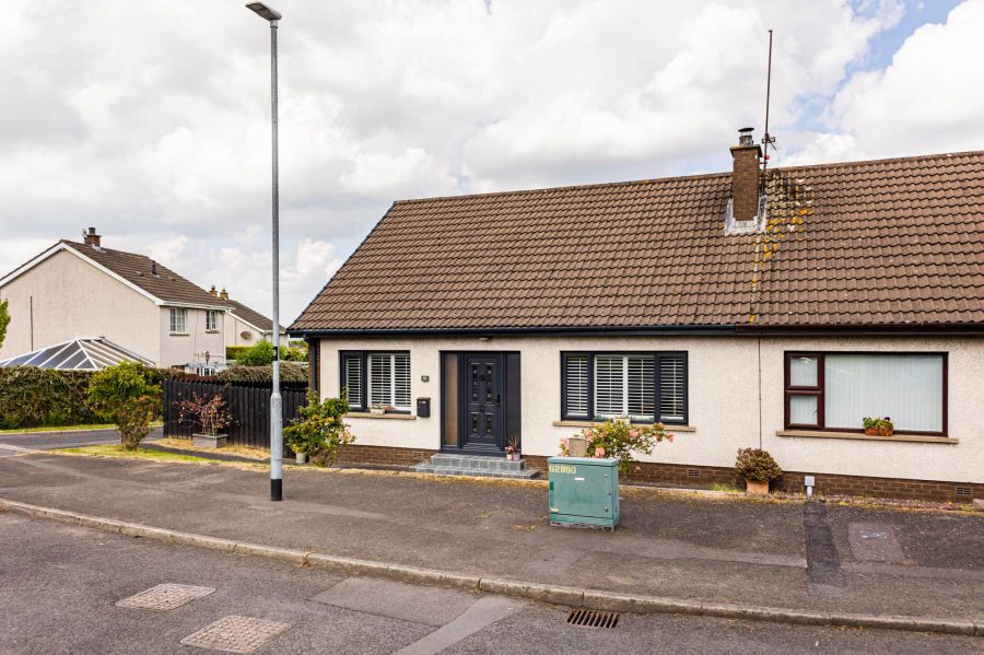 12 Eglantine Park