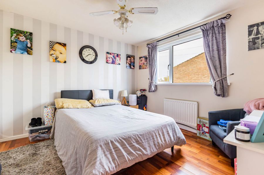 184 Ashmount Gardens