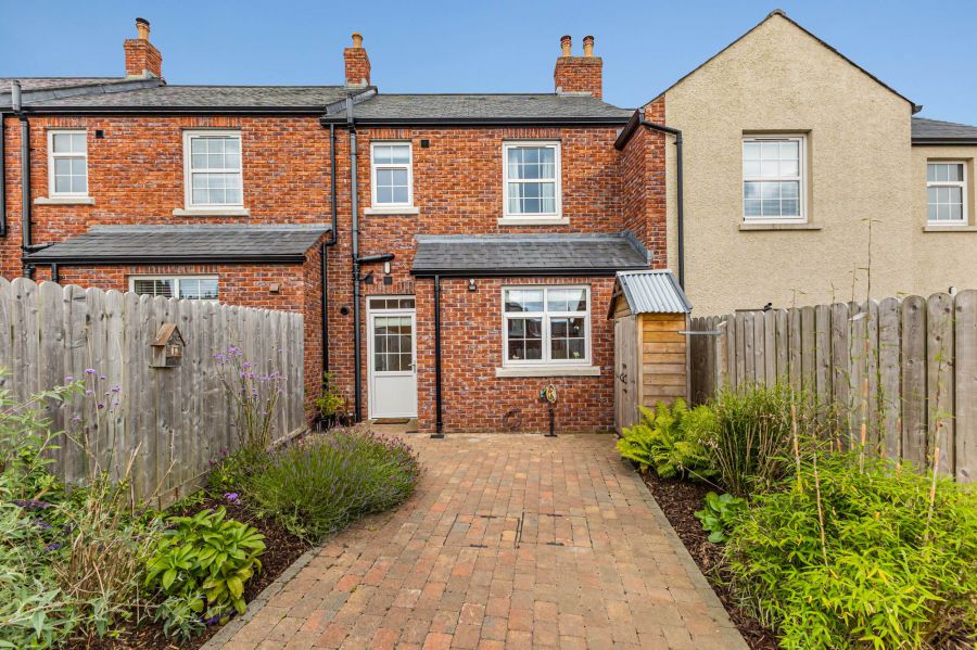 19 Lady Wallace Lane