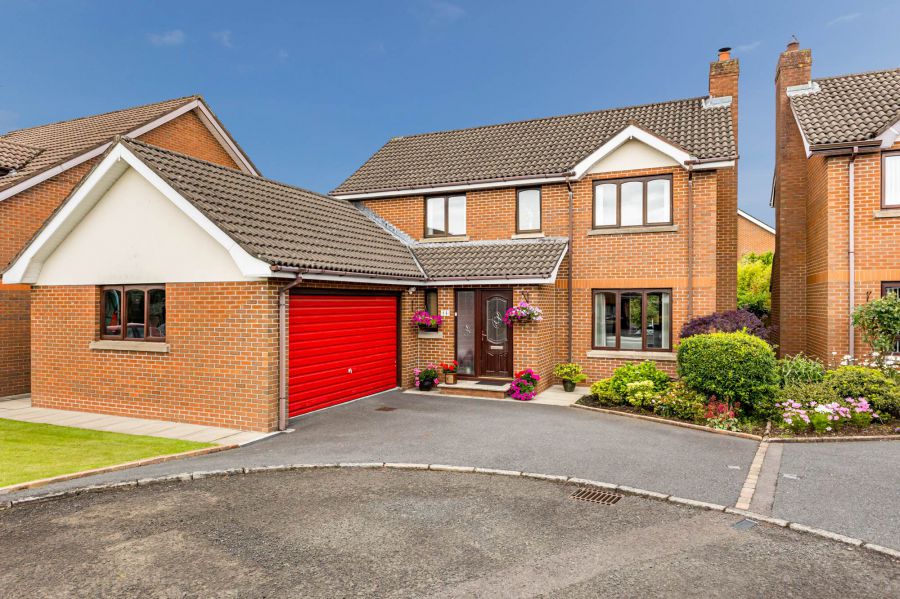 15 Kirkwoods Park