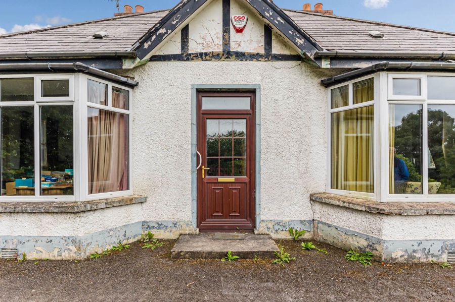 49 Dromore Road