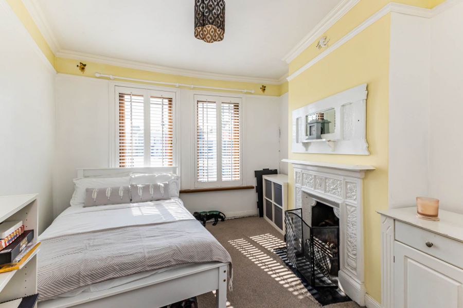3 Victoria Crescent
