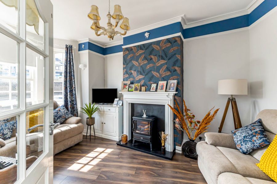 3 Victoria Crescent 3 Victoria Crescent