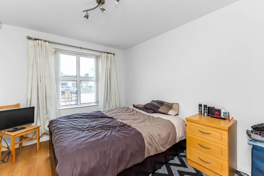 7 Saintfield Mews