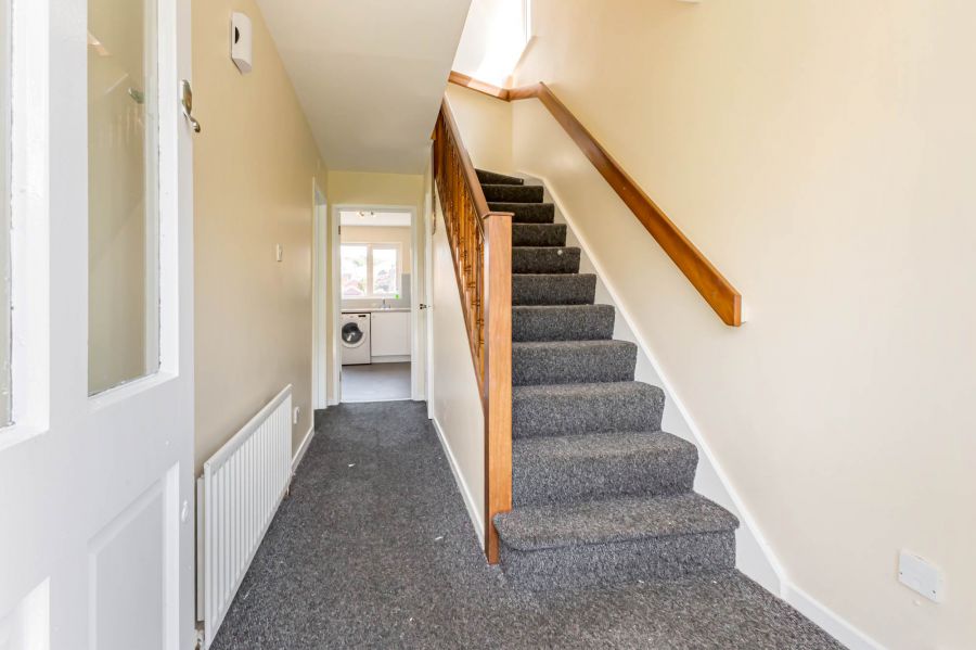 4 Moorland Park