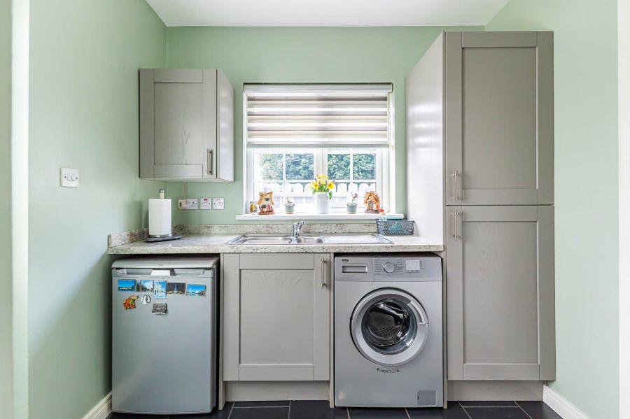 11 Camlin Gardens