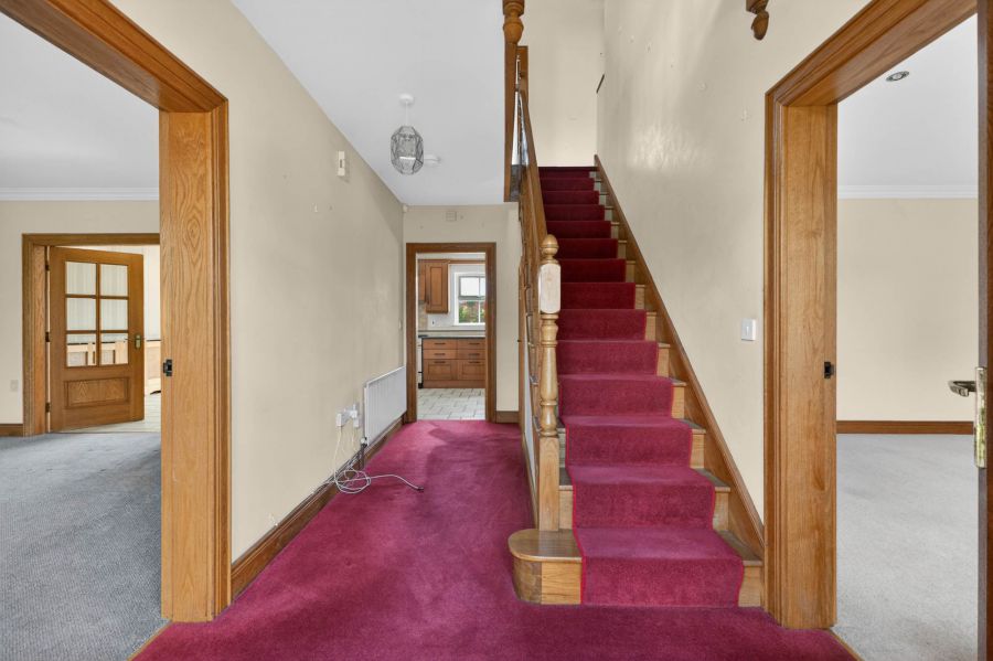 28 Clonmore Manor