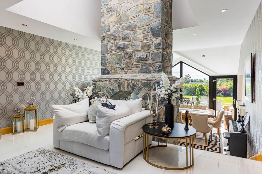 78 Diamond Road