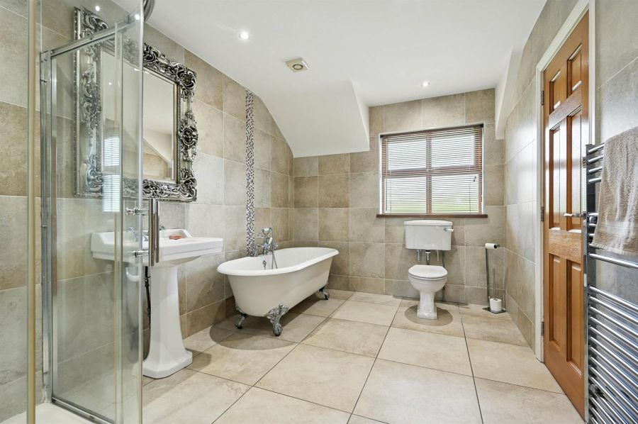 11 Forthill Road