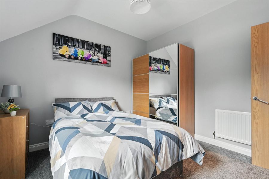 Apt 52 Sir Richard Wallace Walk