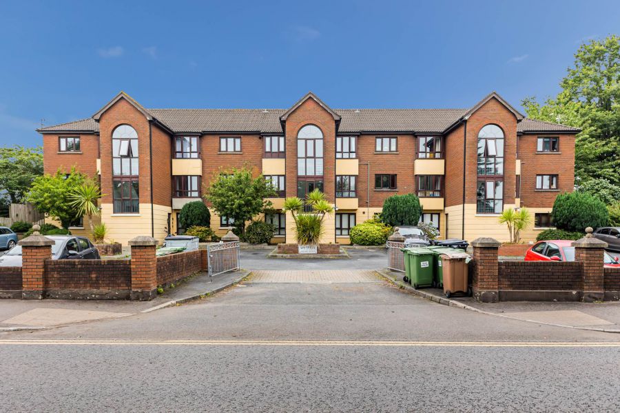 11 Waverley Court