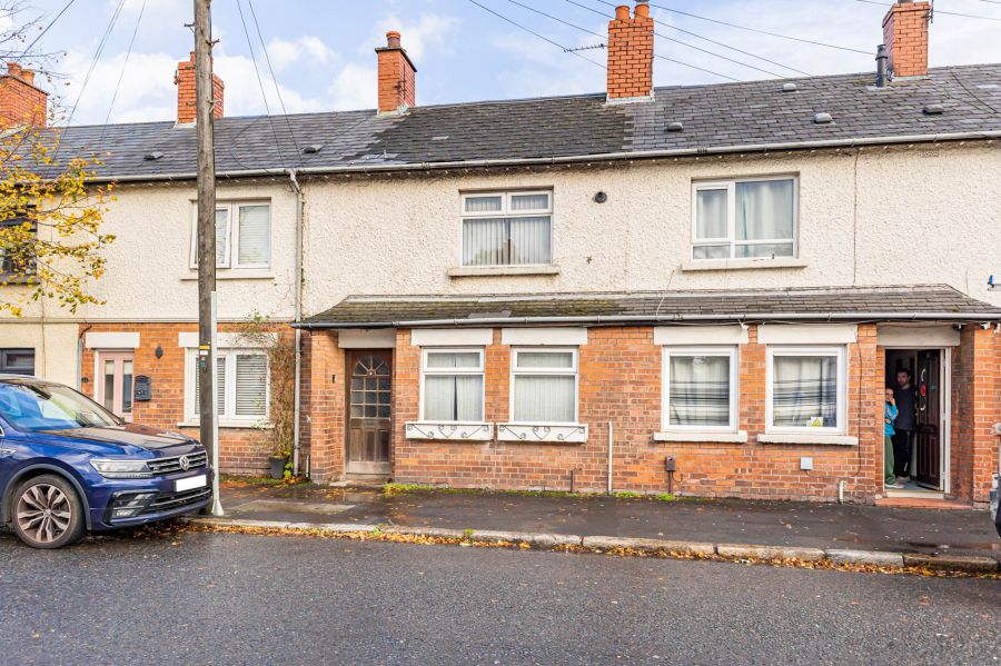 23 Hillsborough Old Road