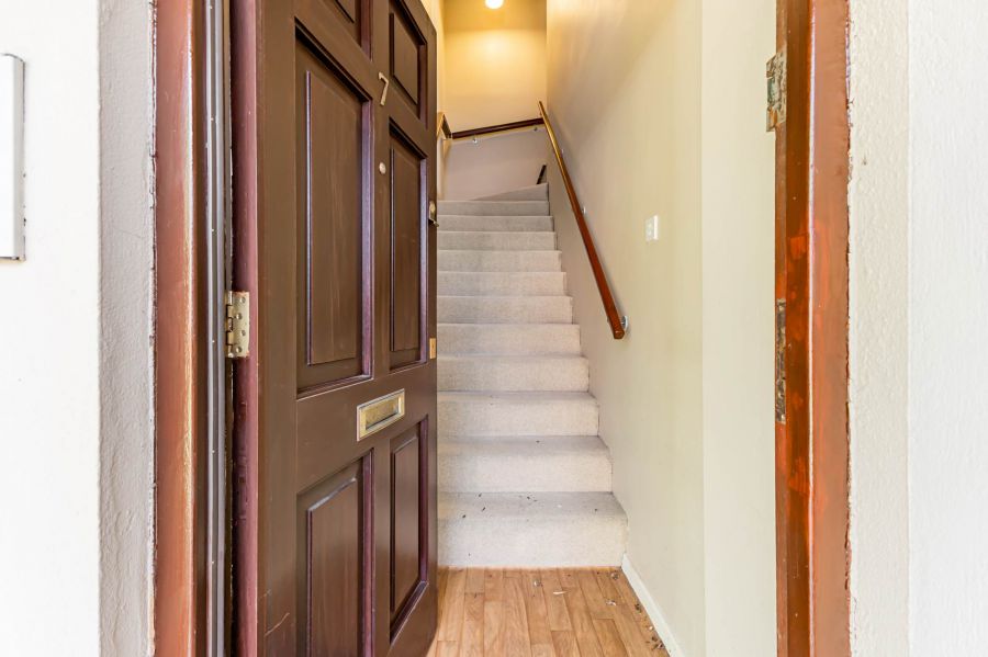 7 Garvey Court