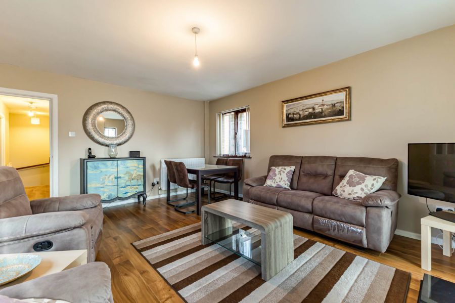 7 Garvey Court