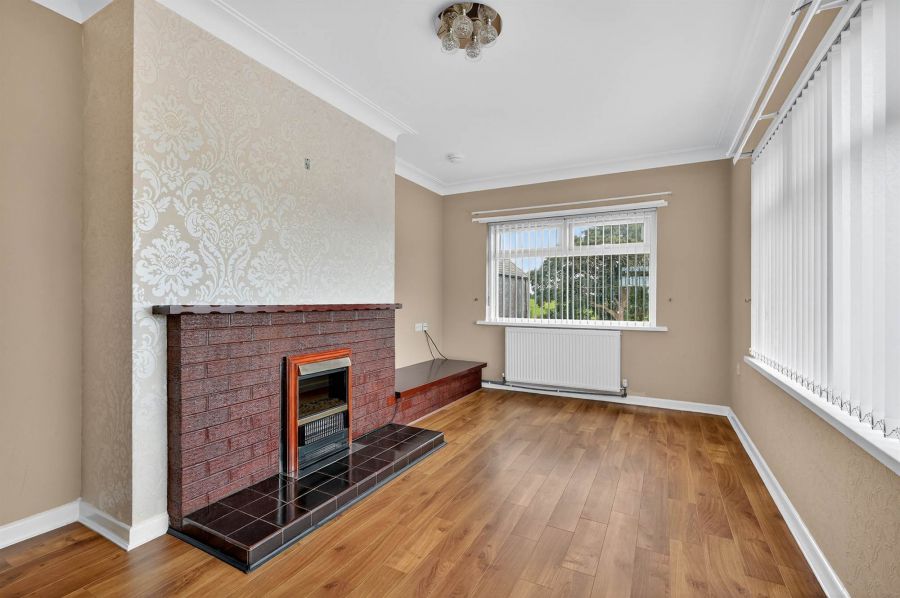 5 Howe Road