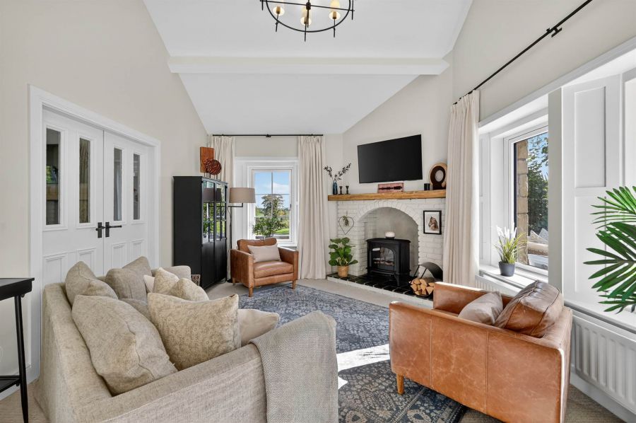 Loughaghrey Lodge, 7 Loughaghrey Road