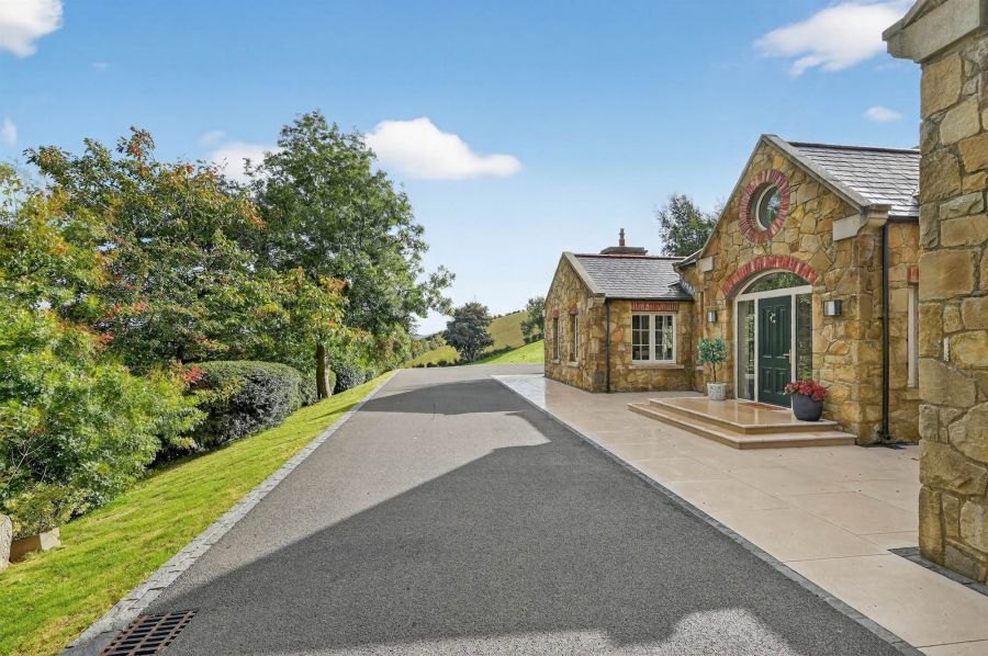 Loughaghrey Lodge, 7 Loughaghrey Road