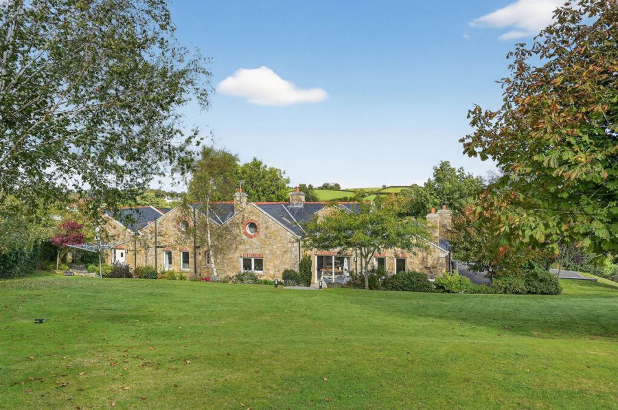 Loughaghrey Lodge, 7 Loughaghrey Road