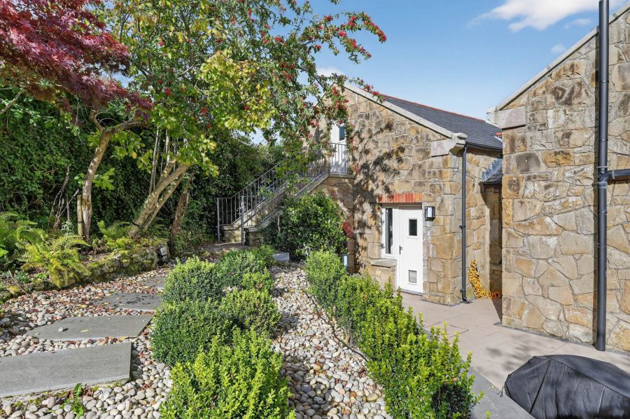 Loughaghrey Lodge, 7 Loughaghrey Road