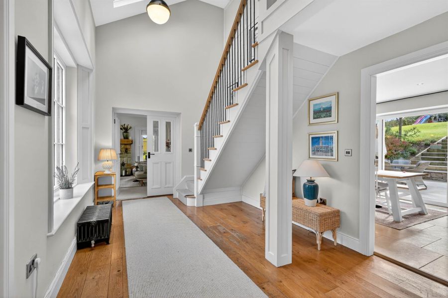 Loughaghrey Lodge, 7 Loughaghrey Road