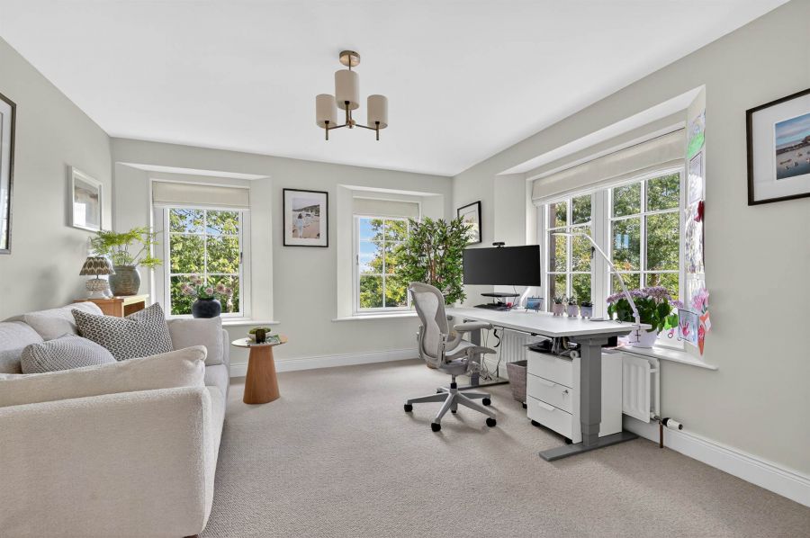 Loughaghrey Lodge, 7 Loughaghrey Road