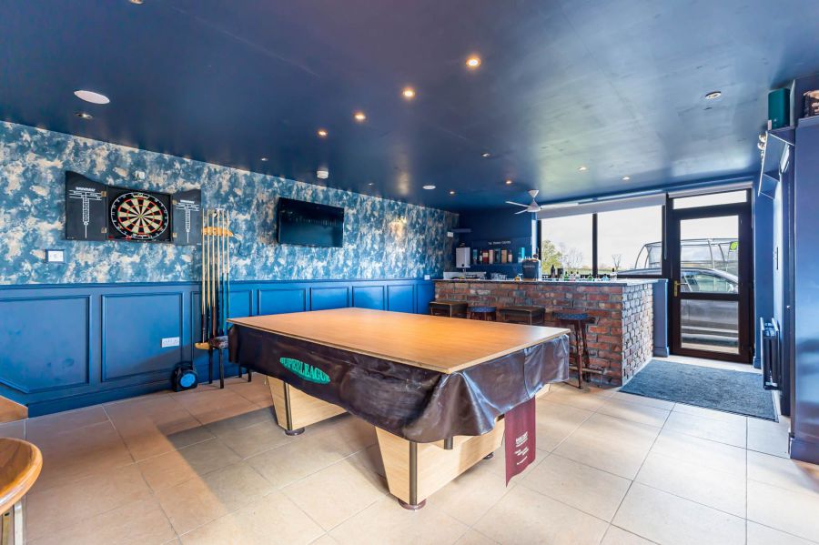 Holly Lodge, 26 Beanstown Road