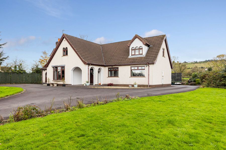 Holly Lodge, 26 Beanstown Road