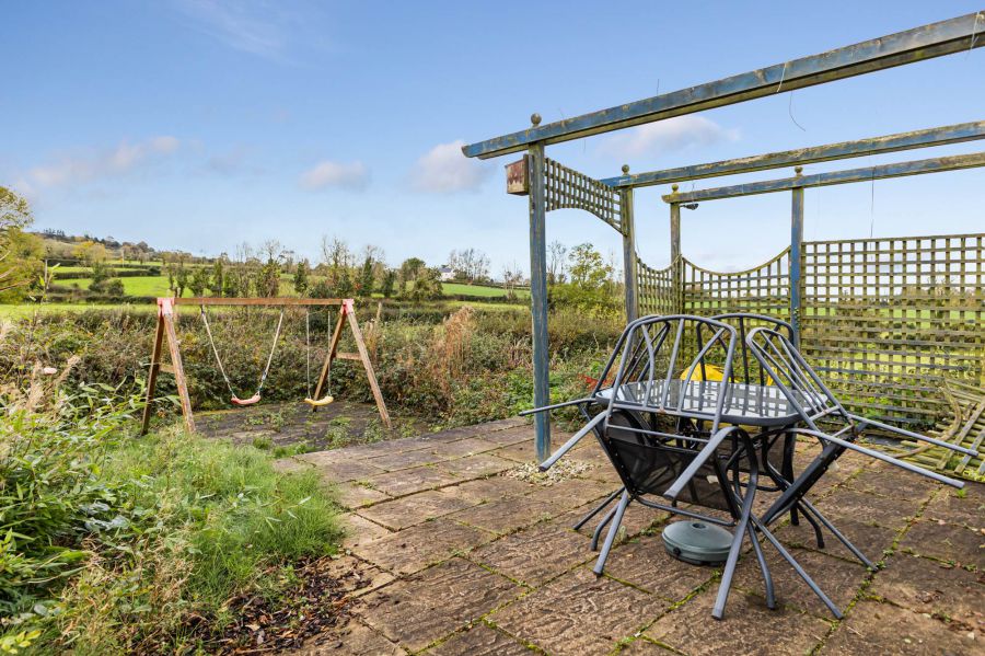 Holly Lodge, 26 Beanstown Road