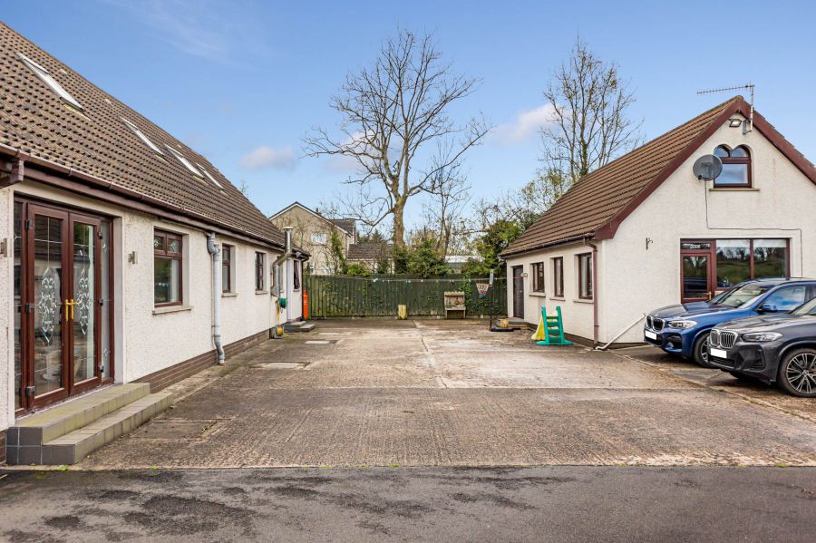 Holly Lodge, 26 Beanstown Road