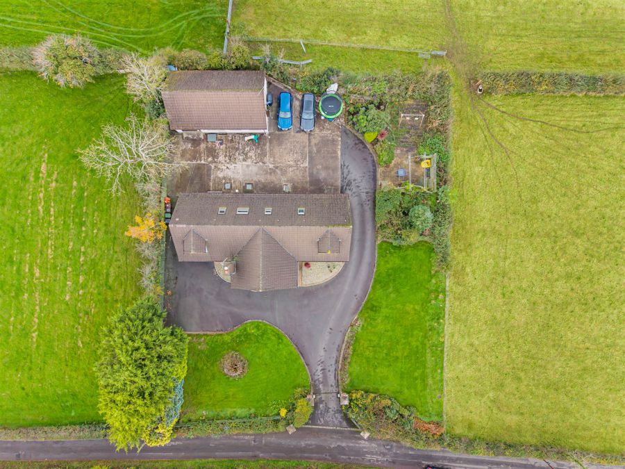 Holly Lodge, 26 Beanstown Road