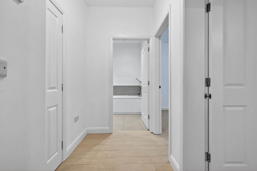 Apt 2 51-53Bridge Street