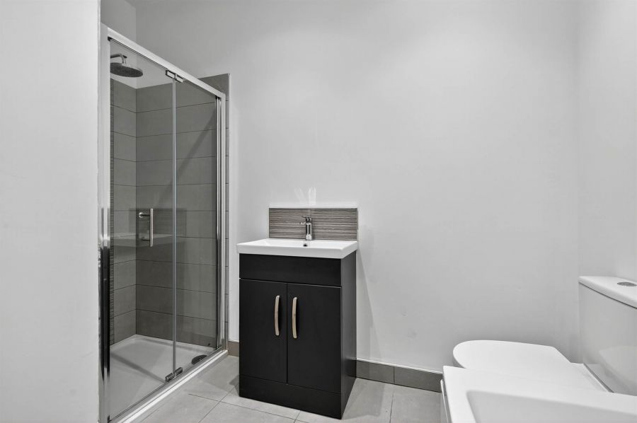 Apt 2 51-53Bridge Street