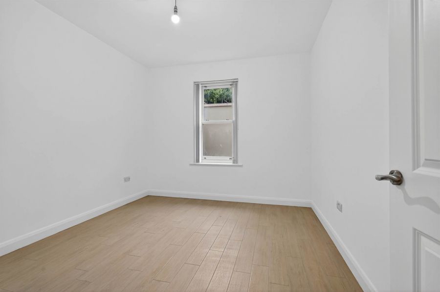 Apt 2 51-53Bridge Street