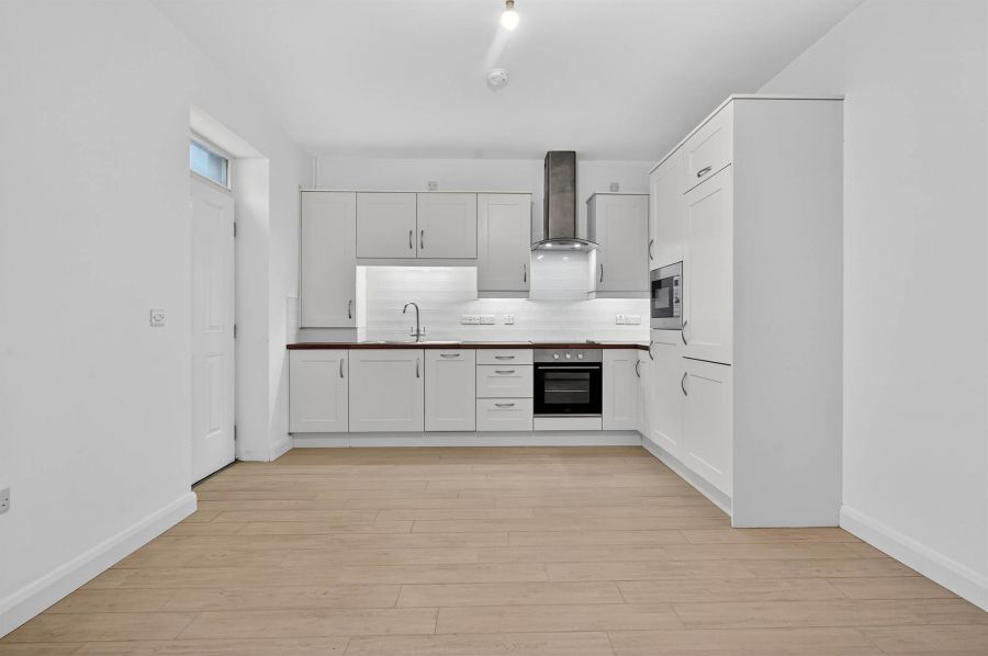 Apt 2 51-53Bridge Street