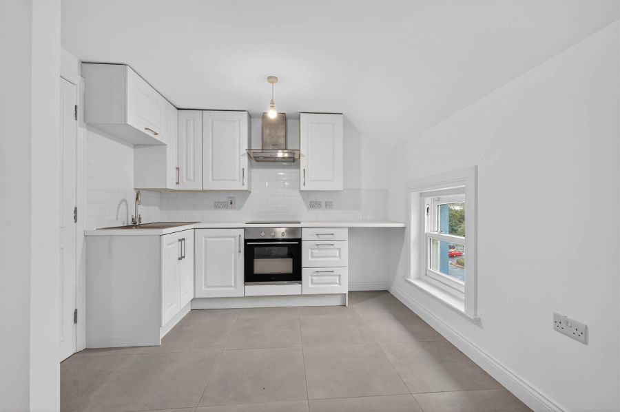 Apt 3 51-53Bridge Street