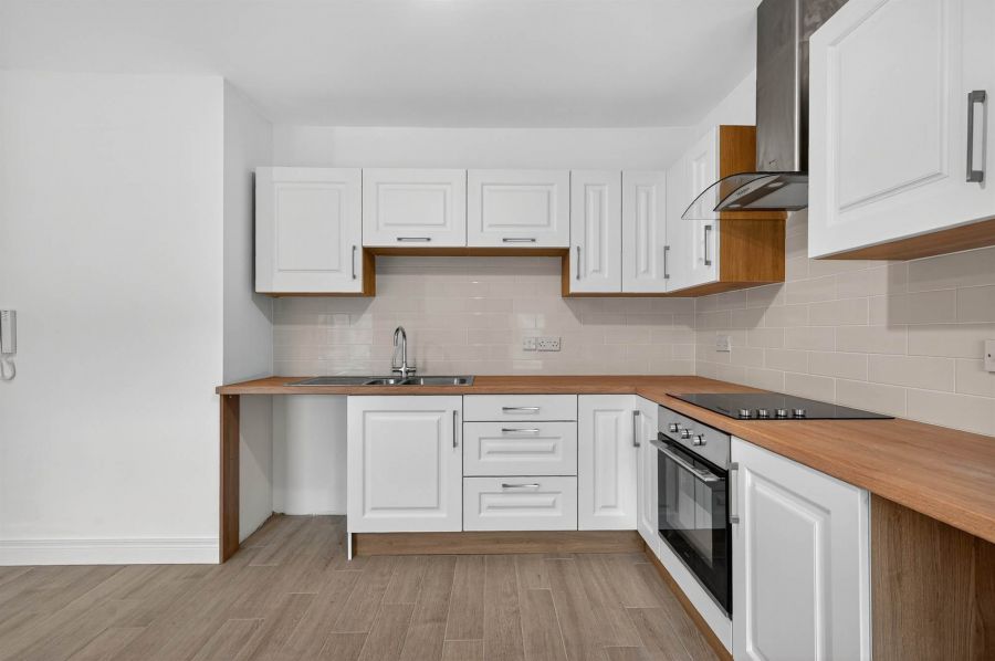 Apt 7 51-53Bridge Street