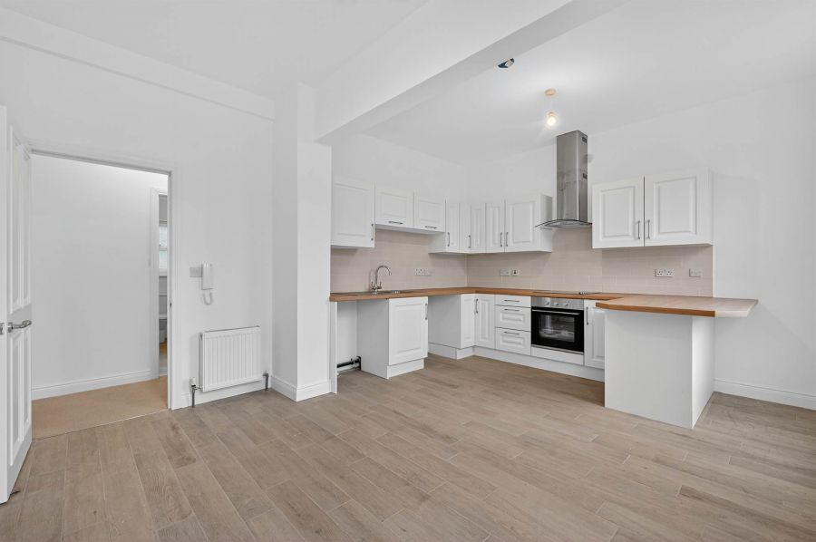 Apt 8 51-53Bridge Street