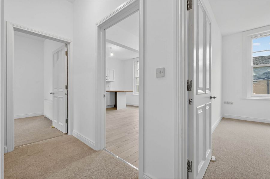 Apt 8 51-53Bridge Street