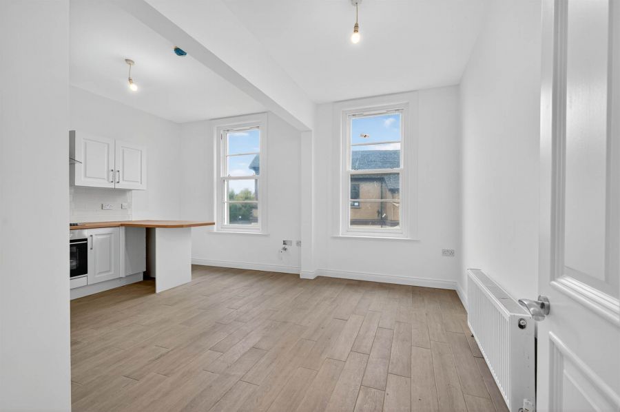 Apt 8 51-53Bridge Street