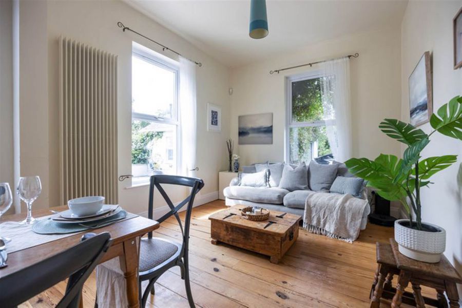 Milebush House, 92 Milebush Road